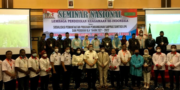 Seminar Nasional Lembaga Pendidikan Keagamaan se-Indonesia BKNDI