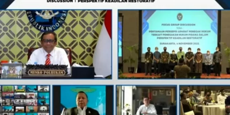 Mahfud MD Tegaskan Penegak Hukum agar Waspada Potensi “Industri Hukum”