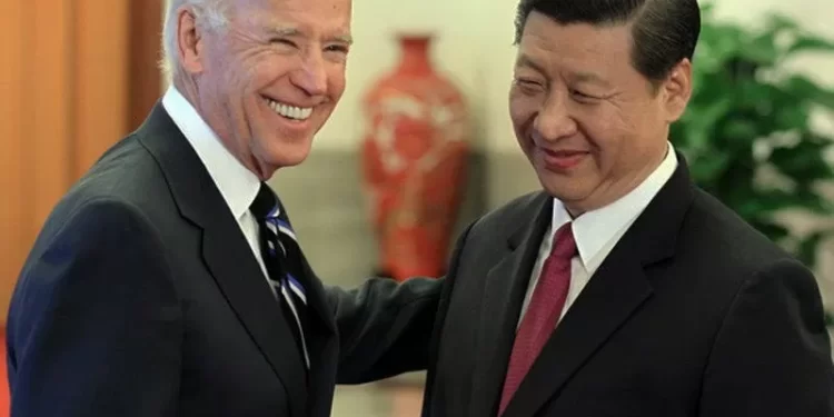 Biden Berbicara dengan Xi Lewat Video, Janjikan Bahas HAM