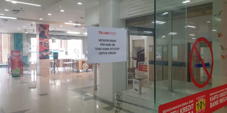 Sentral Gerakan Buruh Nasional (SGBN) Tolak PHK Sepihak Perusahaan Ritail