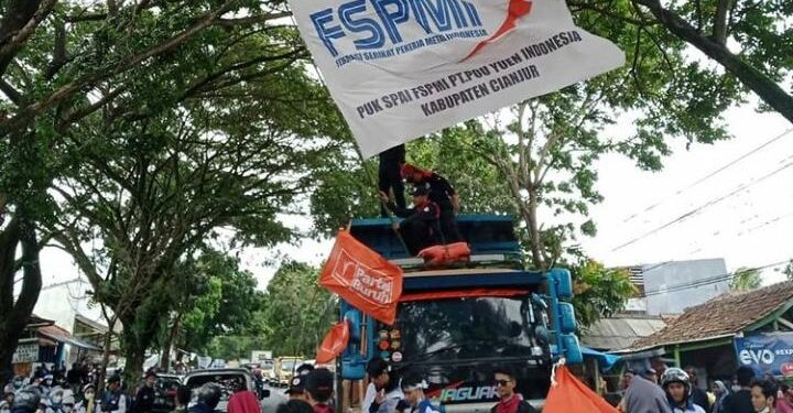 Ratusan Massa Buruh FSPMI Siap ke Jakarta, Gabung untuk Unjuk Rasa