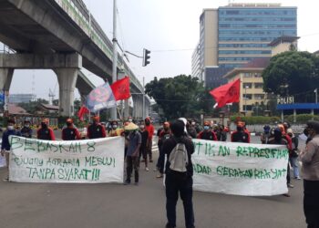 Forum Solidaritas untuk Mesuji Aksi di Depan Mabes Polri, Menuntut Ini