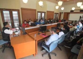 Gubernur Jabar Putuskan Menaikkan UMK 2022