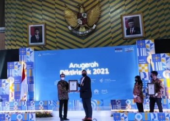 Kemendikbudristek Berikan Penghargaan pada Sejumlah Mitra