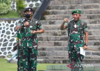 Mayjen TNI Gabriel Lema Terima Tugas Pangdam XVIII/Kasuari