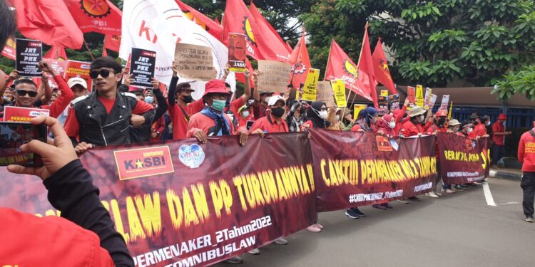 Menyoal Permenaker Nomor 2 Tahun 2022, KASBI Pertimbangkan Opsi Mogok Kerja