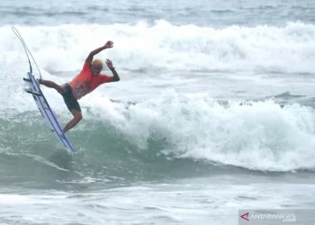 PB PSOI Gelar Liga Surfing Indonesia di Bali