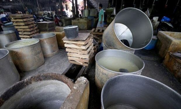 Nasib Pedagang dan Produsen Tempe di Cianjur