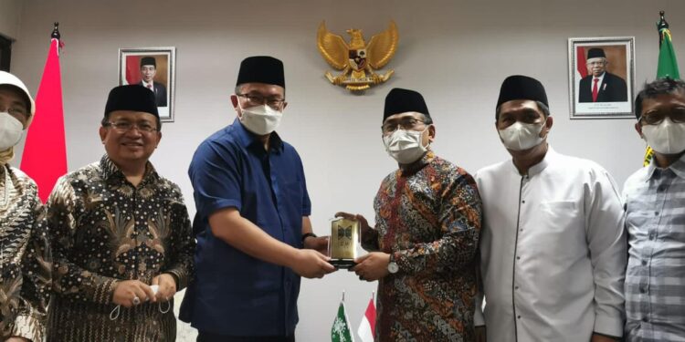 ICMI dan PBNU Jalin Kerja Sama Percepat Transformasi Bangsa: Kembangkan Inkubator Pesantren