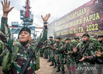 400 Prajurit Yonif Raider 142/Ksatria Jaya Diberangkatkan ke Papua