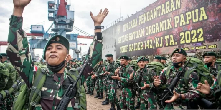 400 Prajurit Yonif Raider 142/Ksatria Jaya Diberangkatkan ke Papua