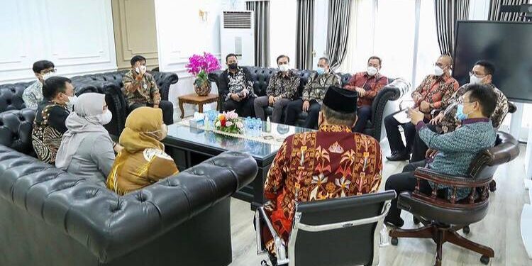 Cak Imin Bertemu Komisioner KPU dan Bawaslu, Benny: Mungkin Ditugaskan Presiden