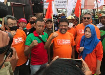 Aksi Partai Buruh di Depan Gedung DPR Hari Ini