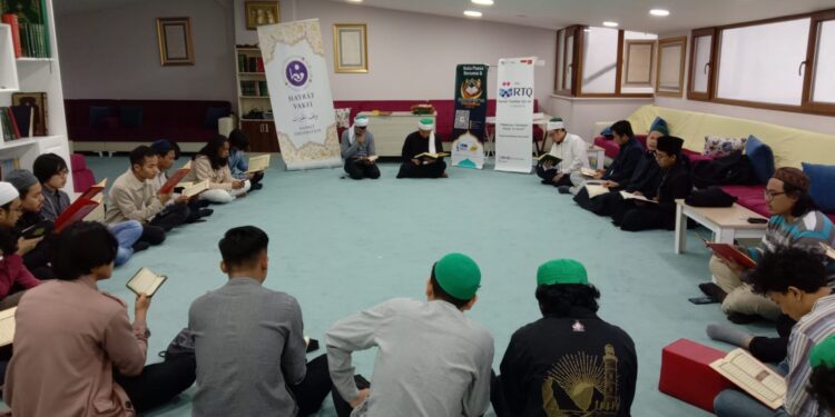 Road to 17 Ramadhan: Mahasiswa Lintas Negara di Turki Terinspirasi Program Khatam Quran