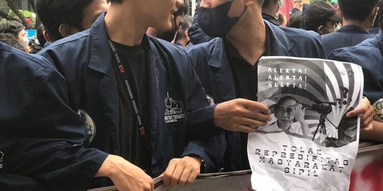 Aksi Mahasiswa BEM SI Kerakyatan di Silang Monas, Jakarta, Hari Ini