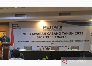 Advokat Anggota Peradi Diharapkan Konsisten Meningkatkan Kompetensi