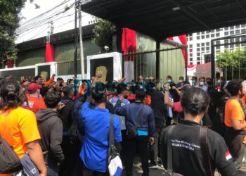 Ratusan Anggota Partai Buruh Mendatangi KPU, soal Ini