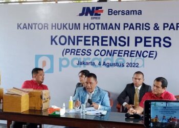 Pengacara JNE Hotman Paris Klarifikasi soal Beras yang Dikubur