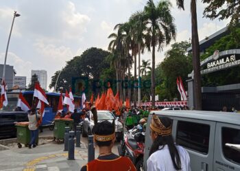 Partai Buruh Daftar Pemilu ke KPU, Ribuan Anggota Mengiringi