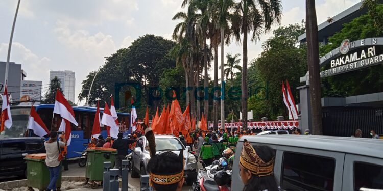 Partai Buruh Daftar Pemilu ke KPU, Ribuan Anggota Mengiringi