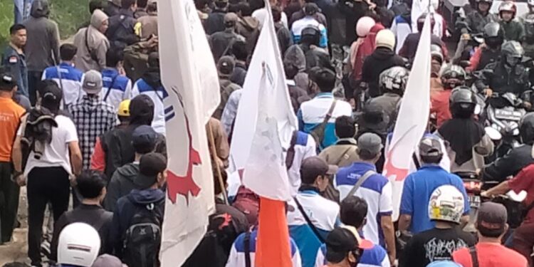 Aksi Buruh KSPI di Bandung: Singgung Upah dan Kenaikan Harga BBM