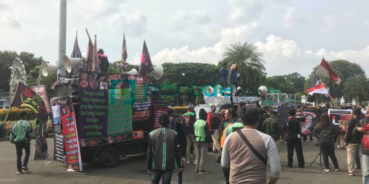 Ojol Bersama Tolak Kenaikan Harga BBM