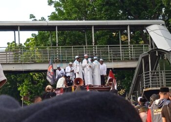 Aksi Unjuk Rasa Gerakan Nasional Pembela Rakyat Tolak Kenaikan Harga BBM