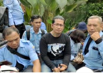Puluhan Orang Karyawan PPD Unjuk Rasa, Menuntut Haknya