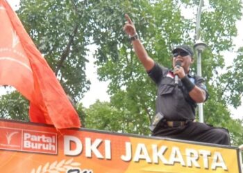 Aksi KSPI di Balai Kota: Tuntut Kenaikan Upah