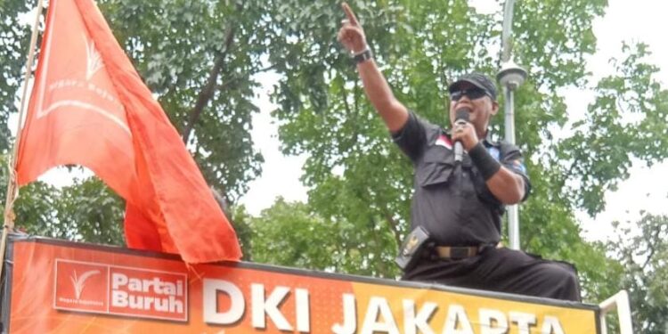 Aksi KSPI di Balai Kota: Tuntut Kenaikan Upah