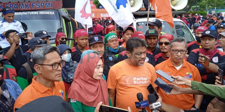 Aksi KSPI di Kemnaker Hari Ini