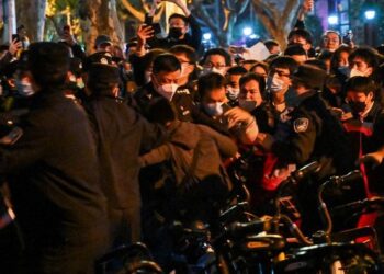 Aksi Unjuk Rasa terkait Covid di China, Belum Pernah Terjadi Sebelumnya