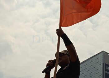 Orasi Penanggung Jawab Aksi Nasional Partai Buruh di Depan Kemnaker RI