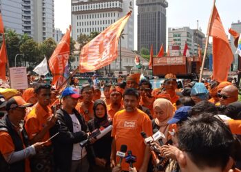 Aksi Partai Buruh Tolak Perppu Ciptaker