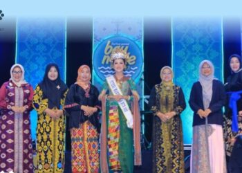 Menaker Menobatkan Putri Mandalika pada Acara Festival Pesona Bau Nyale 2023