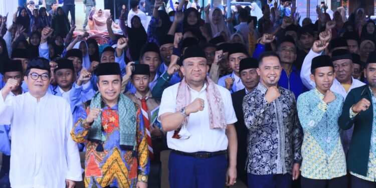 Wamenaker Menyoroti Potensi Pesantren dalam Dunia Kerja