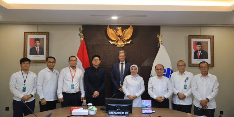 Menaker Bertemu CEO WCC Group, Menyampaikan Pengembangan Sistem Informasi dan Layanan