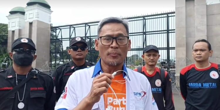 Enam Tuntuan FSPMI-Partai Buruh di Aksi 6 Februari, Riden Ingatkan Ini ke DPR