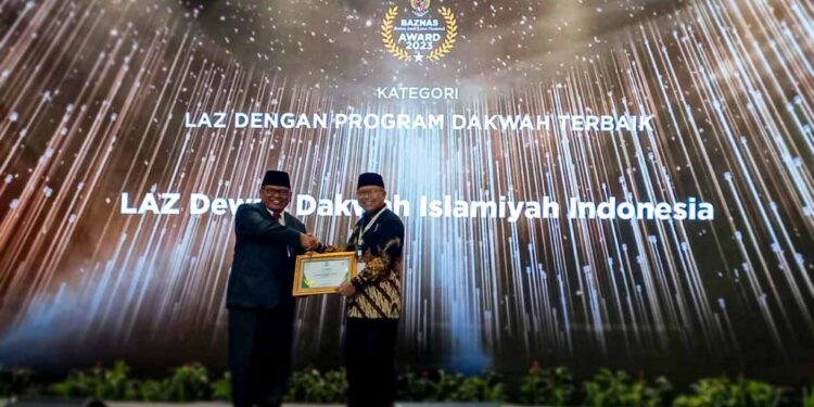 Program Dewan Dakwah Raih Penghargaan Dakwah Terbaik dalam Baznas Award 2023