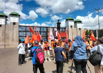 Unjuk Rasa KSPI-Partai Buruh di DPR Mendapat Sorotan Bawaslu Jakarta Pusat