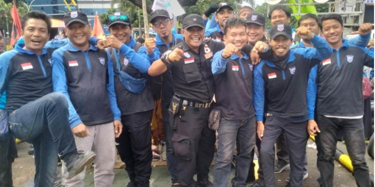 Permenaker Nomor 5/2023 buat Pengusaha “Hitam” Liar dan Brutal