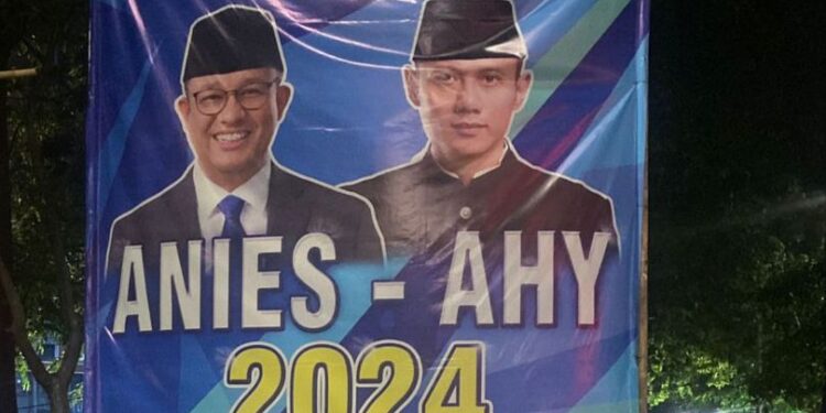 Hendri Satrio Merespons Baliho Anies Disandingkan AHY di Beberapa Titik Jalan Jakarta