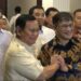Pengamat Politik Hendri Satrio Tersenyum Mengamati Pergerakan Budiman yang Menyambangi Prabowo