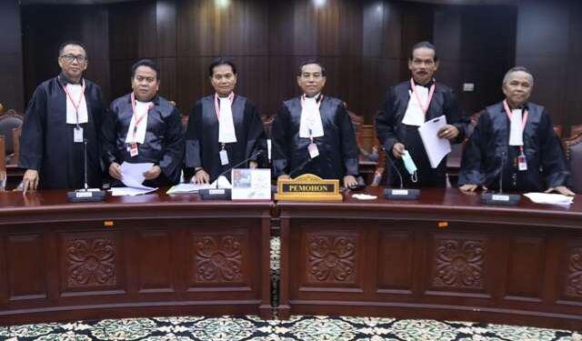 KSBSI Menyerahkan Berkas Kesimpulan ke MK: UU Ciptaker Bertentangan dengan UUD