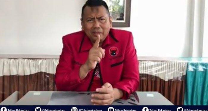 Kapitra Ampera ke Rocky Gerung: Jangan Merasa Pintar