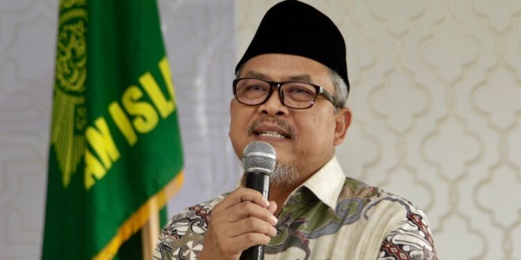 Ketum Persis Tidak Setuju Usulan BNPT terkait Pengontrolan Semua Tempat Ibadah
