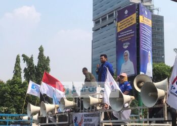 Aksi AASB di Kemnaker, Menyerahkan Konsep Upah Minimum