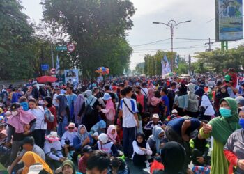 Mlaku Bareng AMIN di Sidoarjo Gaungkan Perubahan
