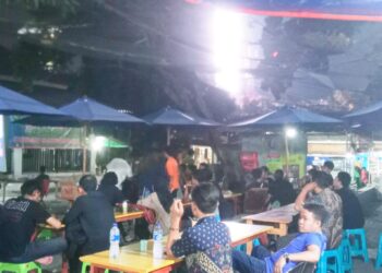 Nobar Debat Cawapres Korps Mahasiswa GPII Menarik Perhatian Relawan dan Masyarakat Umum