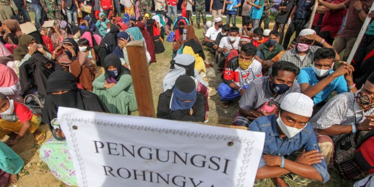 Komnas HAM Minta UNHCR Melakukan Pendataan Pengungsi Rohinya di Aceh